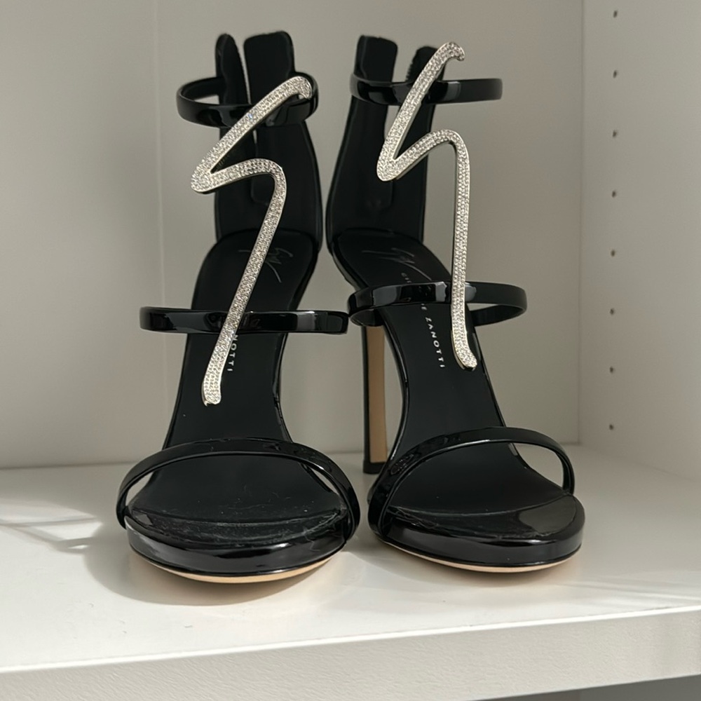 giuseppe zanotti harmony g heels